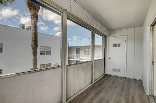 523 Normandy K, Delray Beach FL  33484-4824 exterior