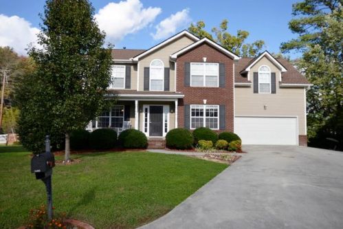 5401 Crooked Oak Ln, Knoxville, TN 37931-3587
