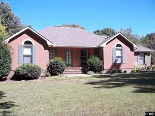 128 Landrum Dr, Martin, TN 38237-8124