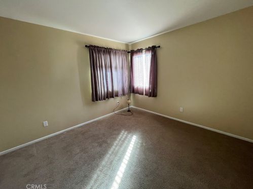 13665 Thunderhawk Pl, Victorville CA  92392-6876 exterior