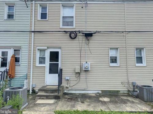 1303 Cypress Ave, Wilmington, DE 19805-5030