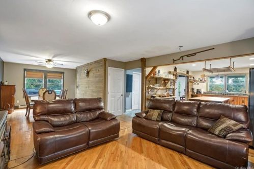 259 Shaw Rd, Middletown NY  10941-3246 exterior