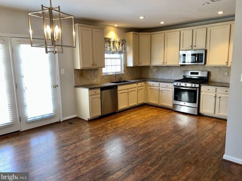 6207 Conklin Way, Haymarket VA  20169-3234 exterior