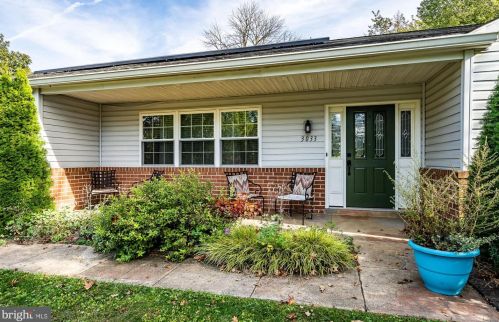 3033 Kimberly Dr, Norristown, PA 19401-1569