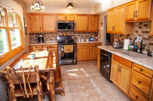 124 Navaho Hollow Rd, Fayette City, PA 15438-1215