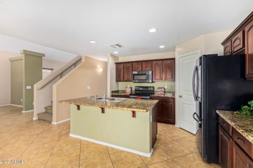 19514 Kari Ln, Maricopa, AZ 85139-6929