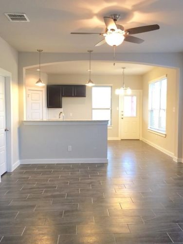 1032 Sierra Vista Ct, Midlothian TX  76065 exterior