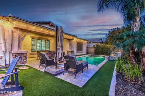 3047 Derringer Way, Gilbert AZ 85297-7889 exterior