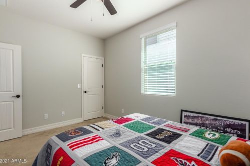 3948 Strawberry Dr, Gilbert AZ  85298-3703 exterior