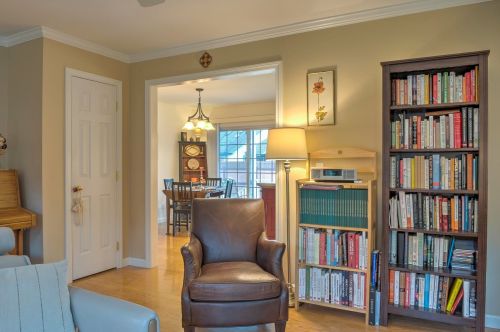 46 Queens Rd, Keene NH  03431-2132 exterior