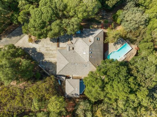 521 Vichy Hills Dr, Ukiah, CA 95482-4124