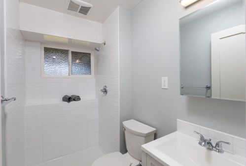 155 Lk Dr, San Bruno CA  94066-2514 exterior