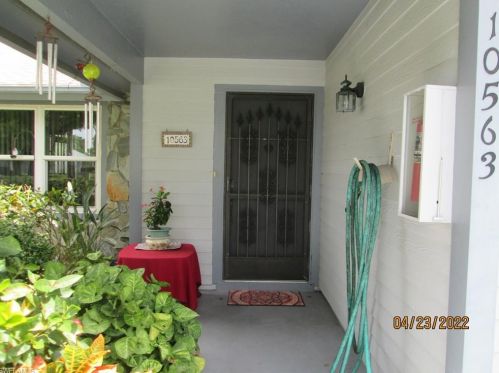 10563 Putnam Ct, Lehigh Acres, FL 33936-7246