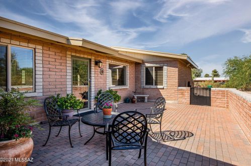 12560 Arbor Vista Blvd, Tucson, AZ 85749-8694