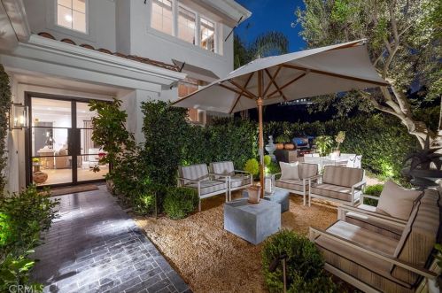 12 Tidal Surf, Newport Beach CA  92657-1905 exterior