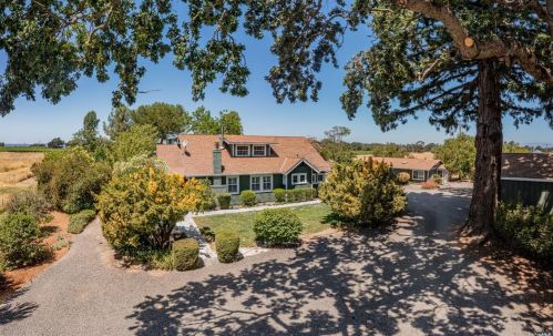 2795 Piner Rd, Santa Rosa, CA 95401-4005