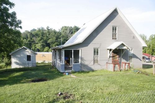 3299 Matheny Rd, Nelsonville, OH 45764-9725