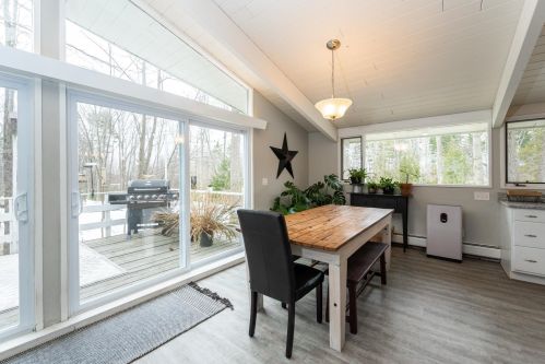 418 Deerpath Ln, Allenstown NH  03275-3213 exterior