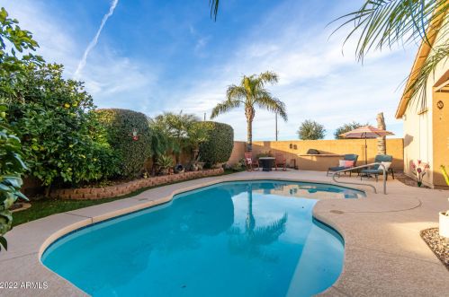 31032 Obsidian Dr, San Tan Valley, AZ 85143-3340