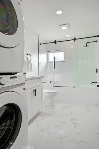 307 Fernando St, Newport Beach CA  92661-1236 exterior