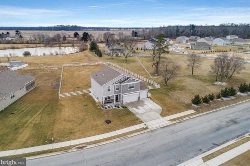 585 Sunshine Blvd, Frederica, DE 19946