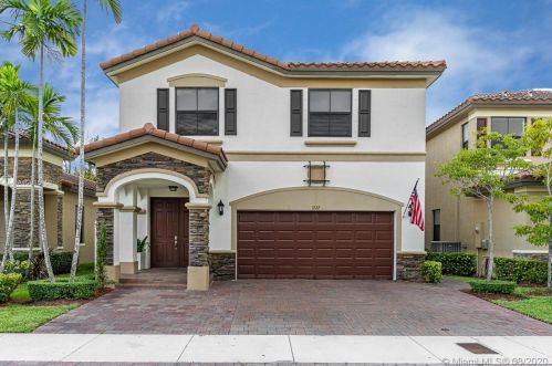 3522 86th Ter, Hialeah, FL 33018-1896