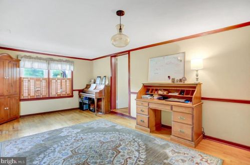 2148 Ritner Hwy, Carlisle PA 17015-9305 exterior