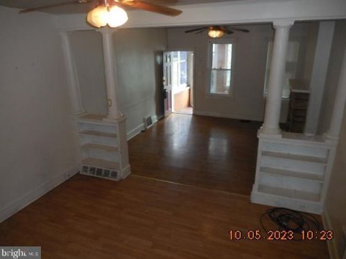 233 Dupont St, Wilmington DE  19805-3555 exterior