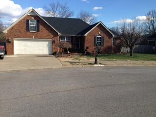 2727 Comer Dr, Murfreesboro TN  37128-2833 exterior