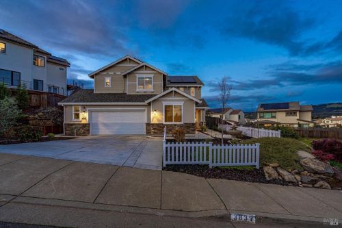 3837 Sedgemoore Dr, Santa Rosa CA  95404-7620 exterior