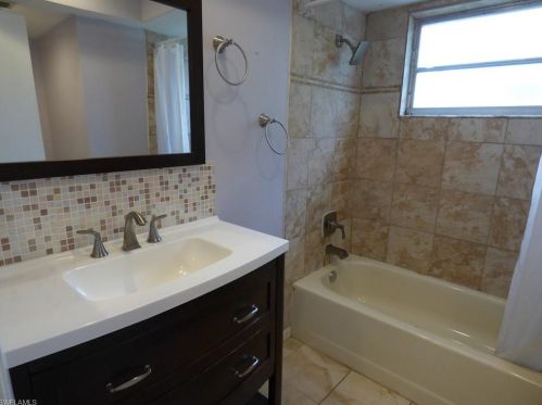 2 Plz Ct, Lehigh Acres FL exterior