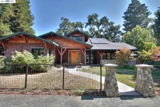 938 Old Hawthorne Rd, Lafayette, CA 94549-4616