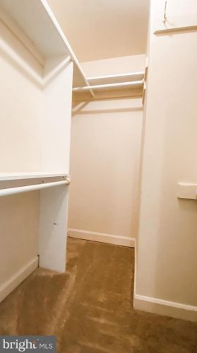 12177 Salemtown Dr, Woodbridge VA  22192-6273 exterior