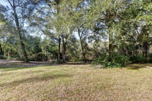 820 Boundary Ave, Deland FL 32720-3130 exterior