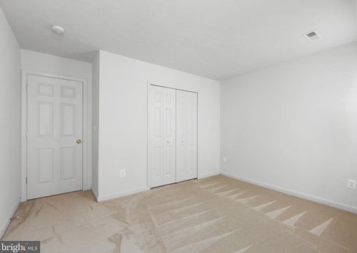 35388 Pheasant Rdg Rd, Locust Grove VA 22508-3109 exterior