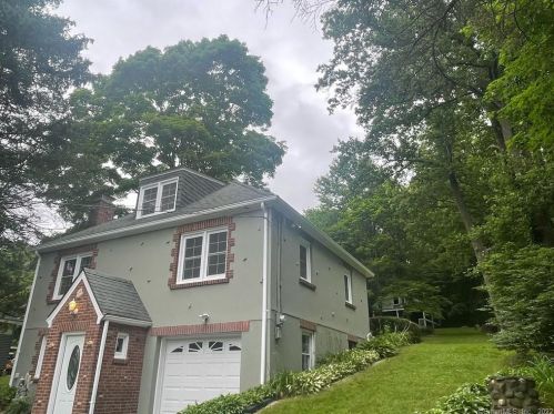 256 Swain Ave, Meriden, CT 06450-7218
