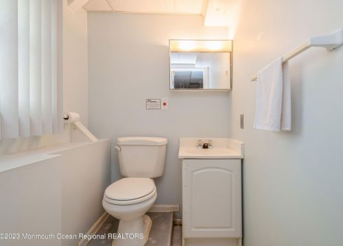 362 Diamond Rd, Jackson Twp NJ  08527-3137 exterior