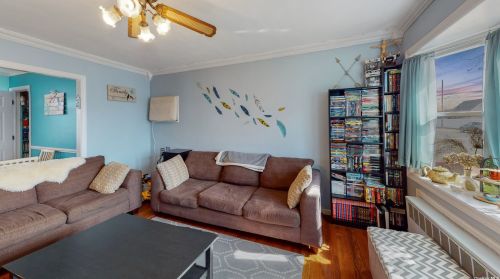 1340 7th St, Babylon NY  11704-4250 exterior