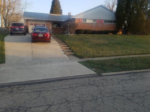 10685 Deauville Rd, Cincinnati, OH 45240-4004