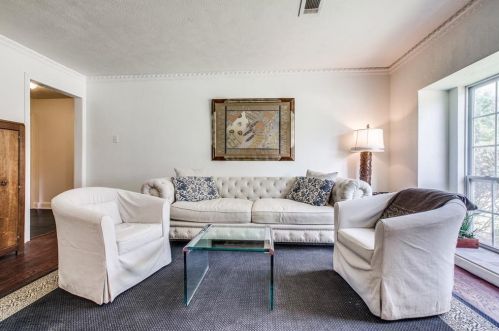 1106 Chapel Creek Ct, Richardson TX  75080-1513 exterior