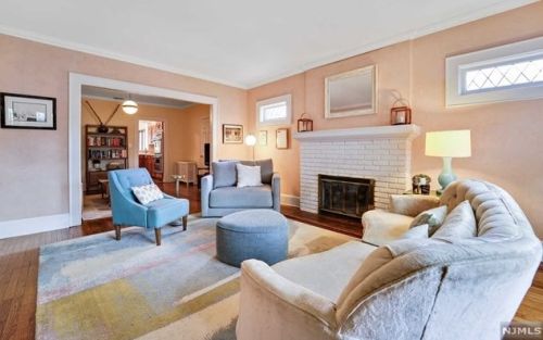 6 Marion Rd, Verona NJ  07044-1420 exterior