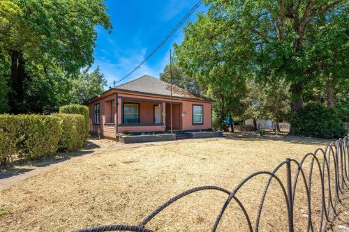 1791 Talmage Rd, Ukiah CA  95482-6031 exterior