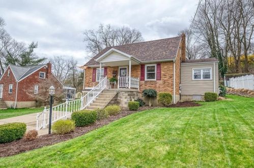 225 Elfinwild Ln, Glenshaw, PA 15116-1450