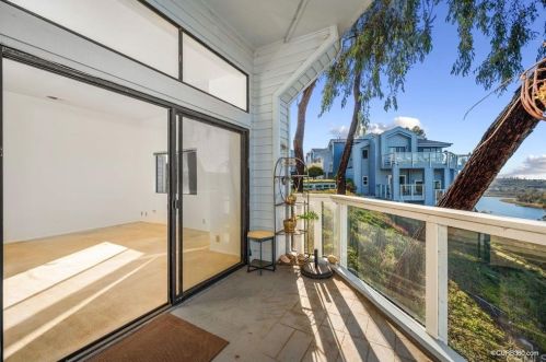 11160 Caminito Vista Pacifica, San Diego CA 92131-3301 exterior