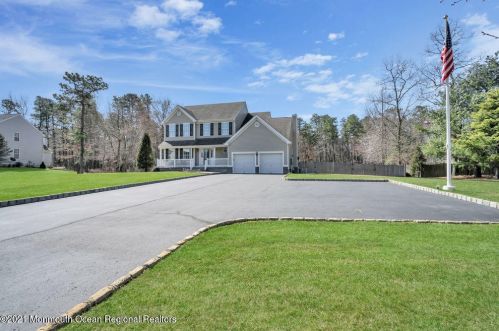 30 Goldfinch Rd, Jackson Twp, NJ 08527-4559