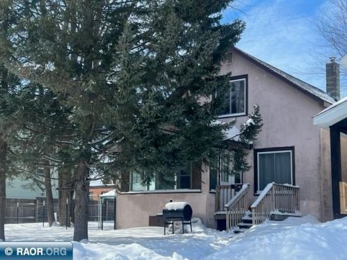 311 3rd St, Cooley, MN 55769-1218