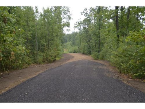 53 Heath St, Newton, NH 03858-3401