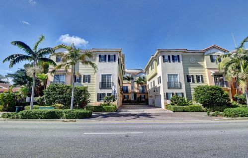 150 6th Ave, Delray Beach, FL 33483-5225