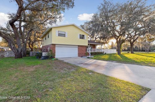 2649 Tropic St, Titusville, FL 32796-3164