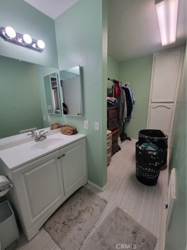 731 Lake St, Lake Elsinore CA  92530-4345 exterior